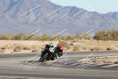 media/Dec-06-2025-CVMA (Sat) [[4a896cc04c]]/Race 8- Formula 40 MW and LW/